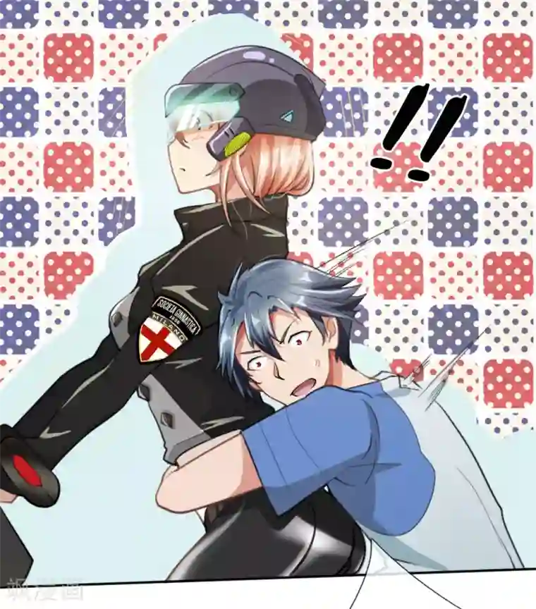 末世女友：我家后院通末世第6话 我有点小慌张