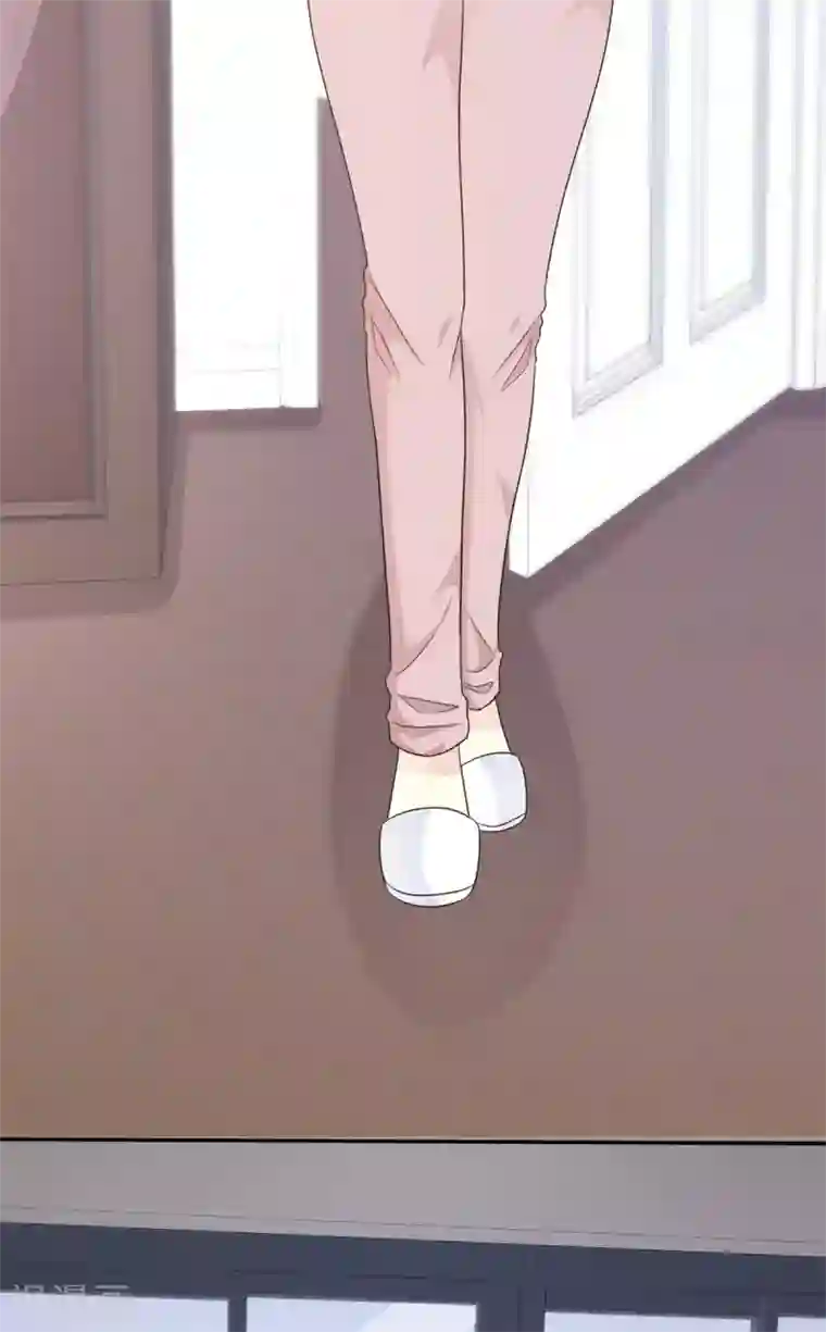 小姐姐不是你想的那样第31话 在线直播秀恩爱？