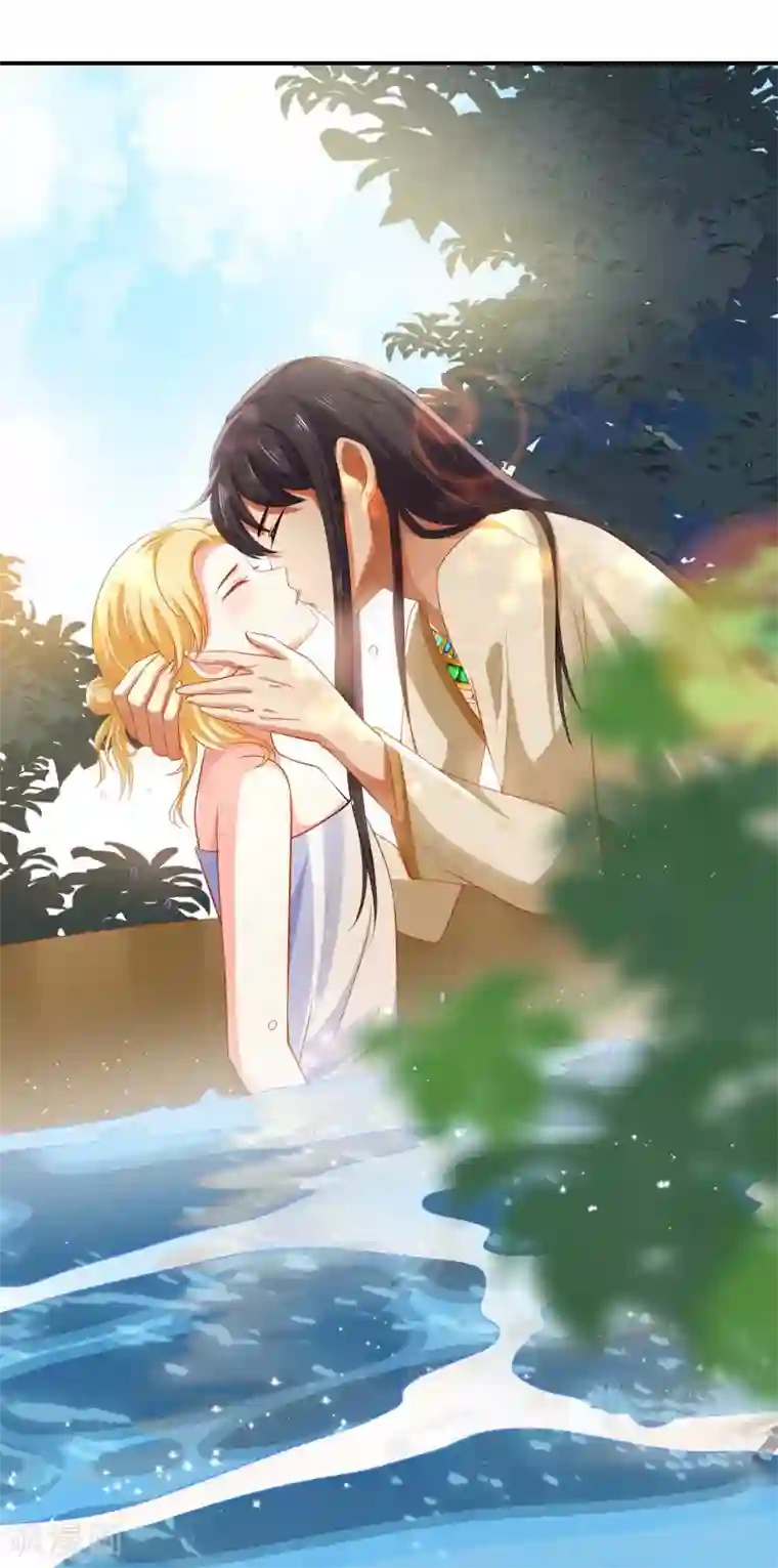 王的第一宠后第5话 猝不及防的湿吻