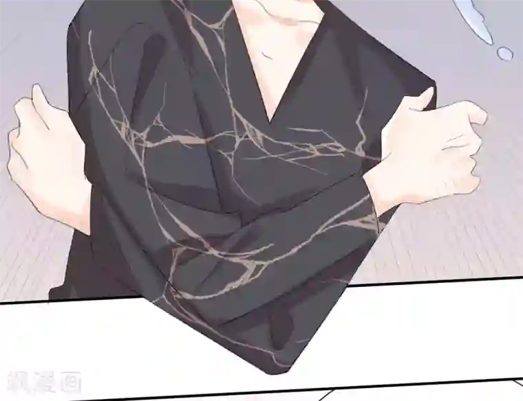 帝少的契约前任第35话 他怎么在这？