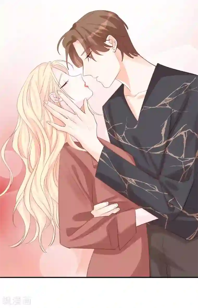 帝少的契约前任第35话 他怎么在这？