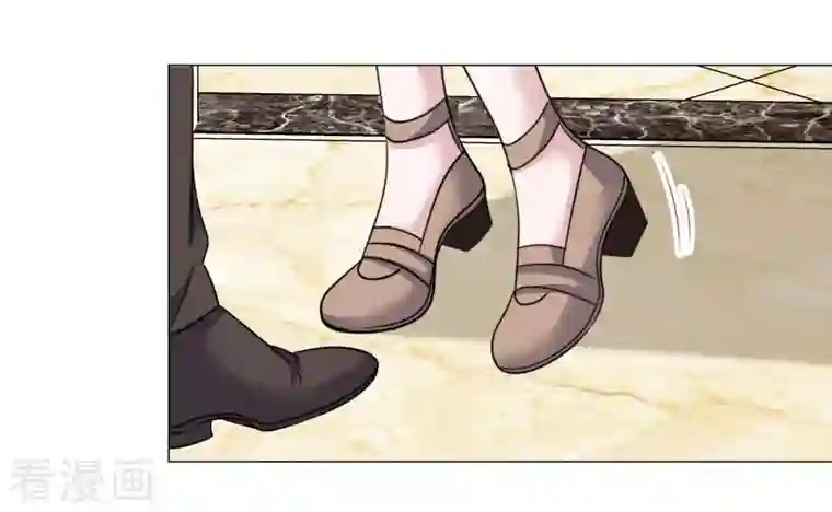 重生后靠脸混娱乐圈第76话 白月光