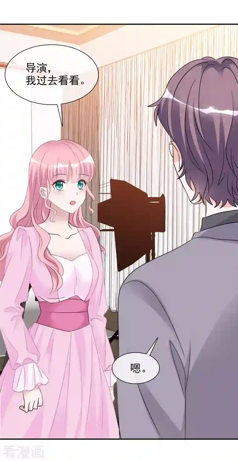 重生后靠脸混娱乐圈第86话 小圆晕倒