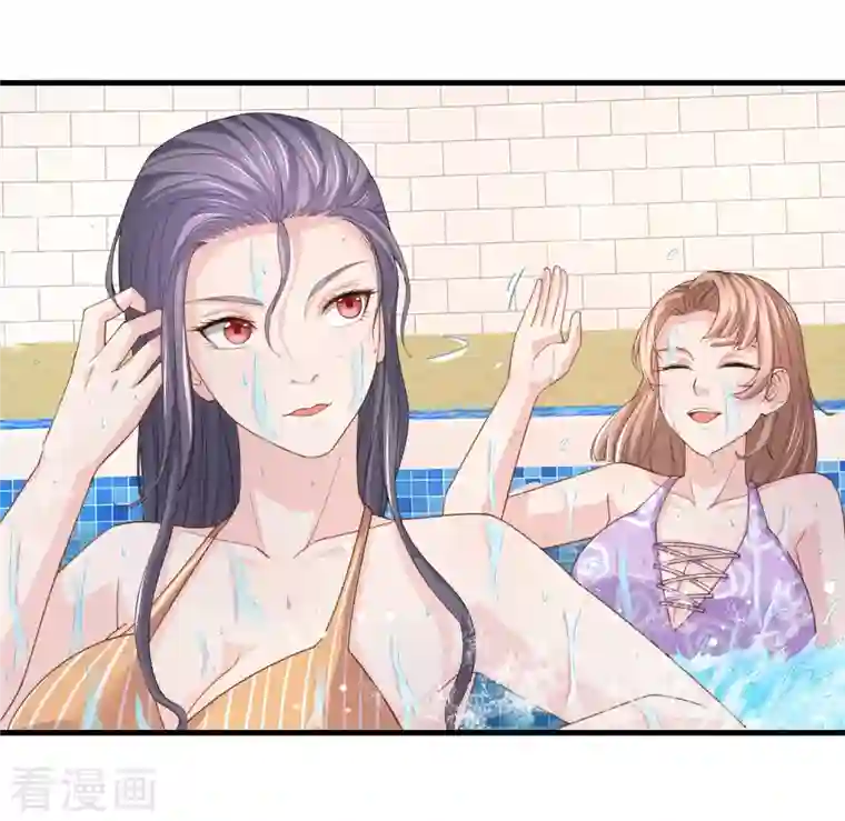 超能不良学霸第16话 全都是泳装美少女