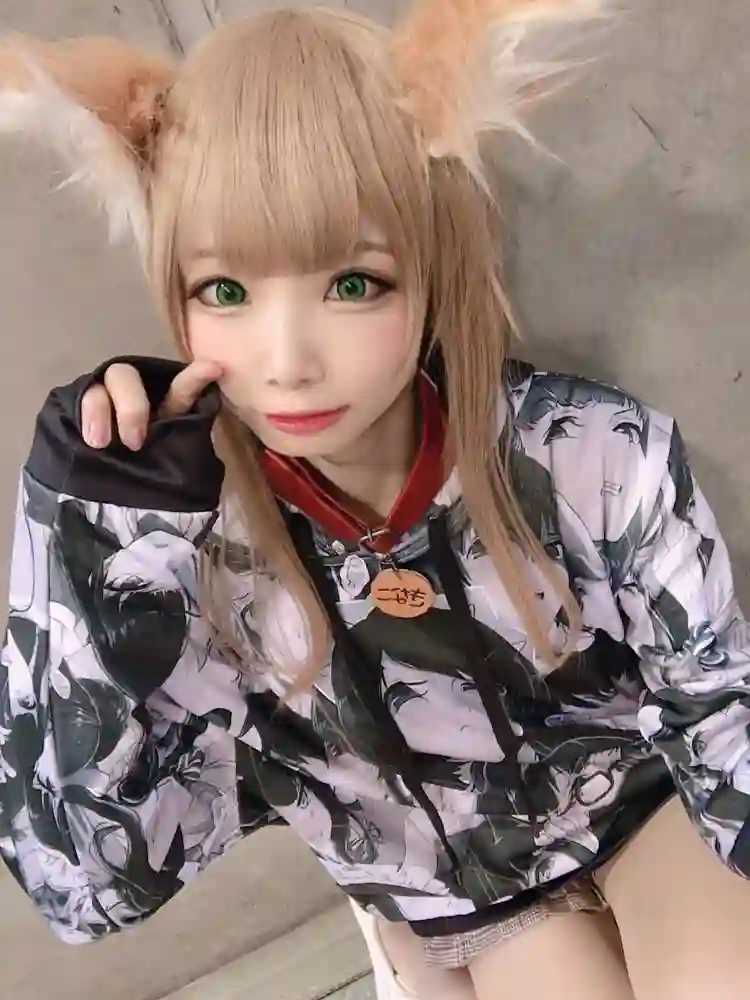 我家的猫猫是可爱的女孩子！杂图3
