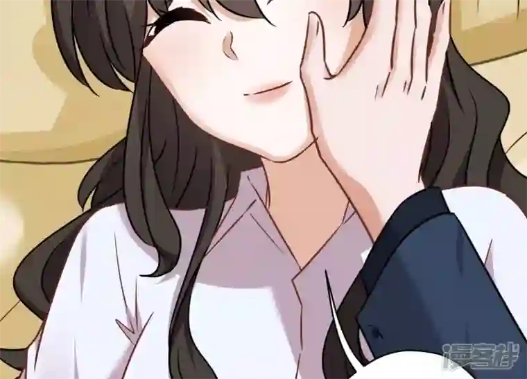 最豪赘婿 龙王殿第106话 投怀送抱