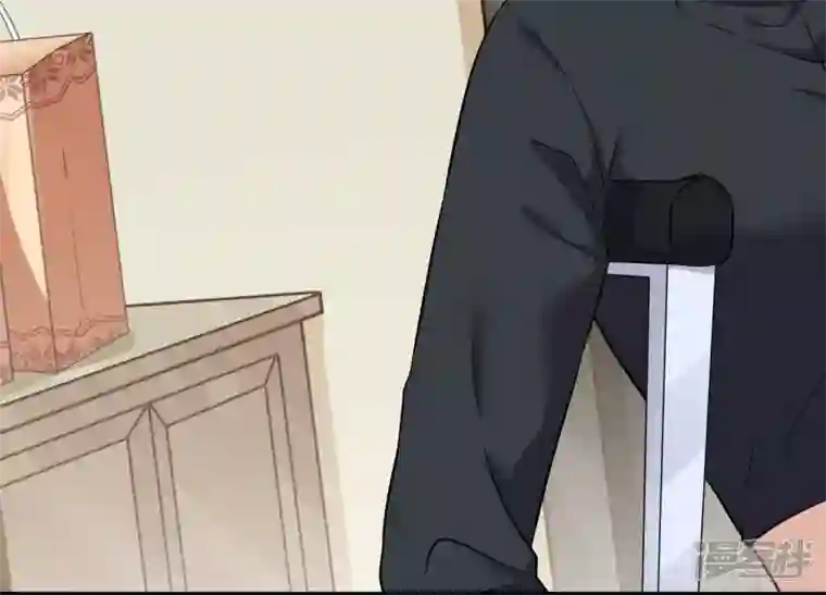 最豪赘婿 龙王殿第109话 情敌挑衅？