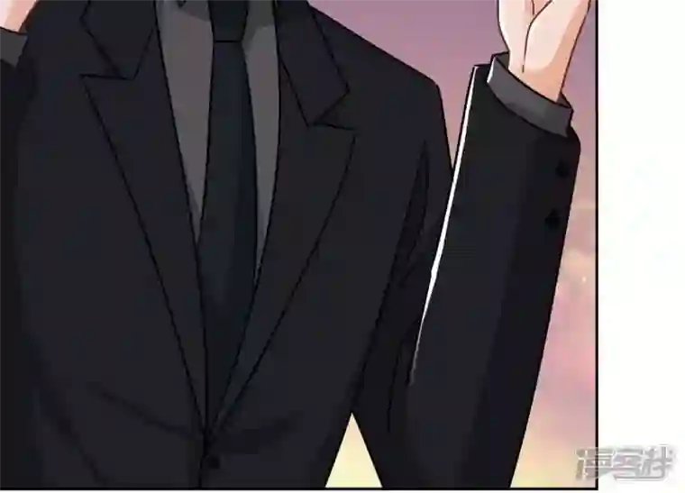 最豪赘婿 龙王殿第148话 完美男神在身边