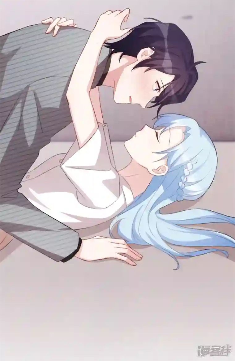 小白的男神爹地第228话 那女人有那么好？