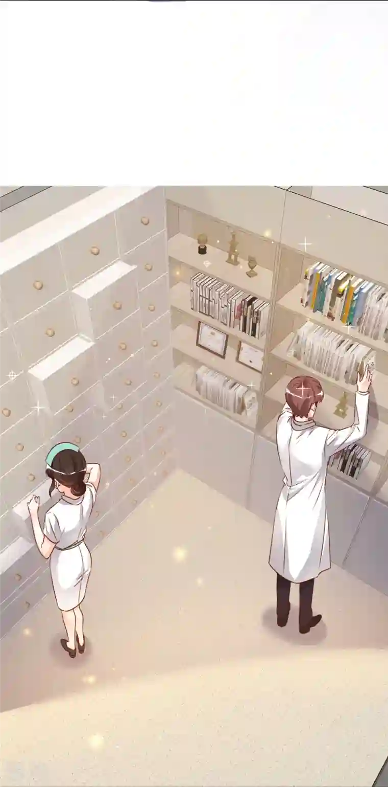 重生后靠脸混娱乐圈第213话 小球身世