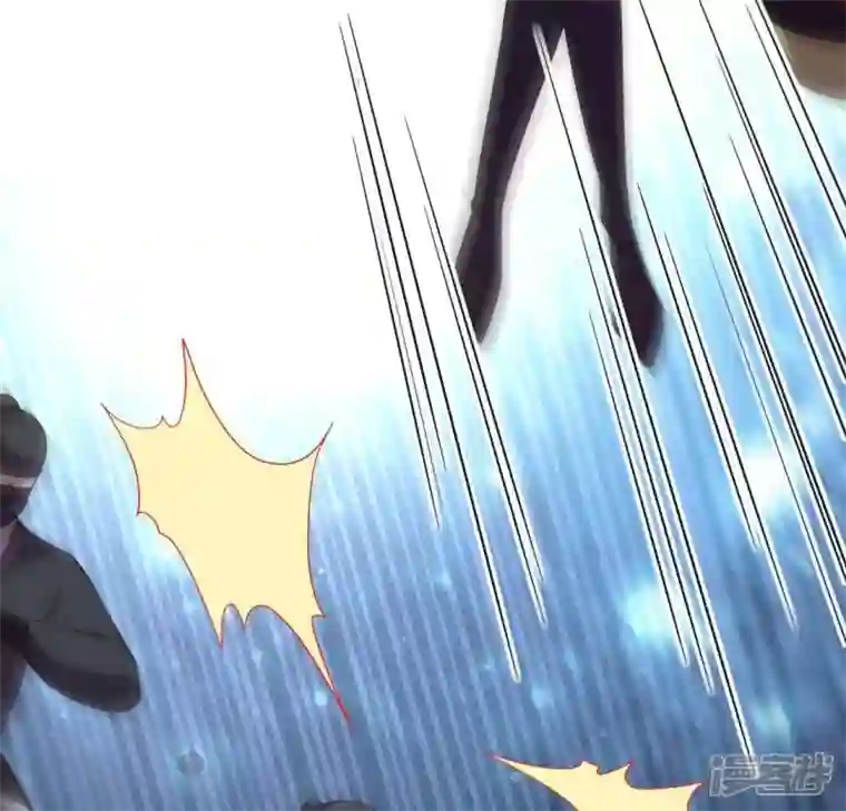 我的血族大人第111话 左手持剑怀中抱你