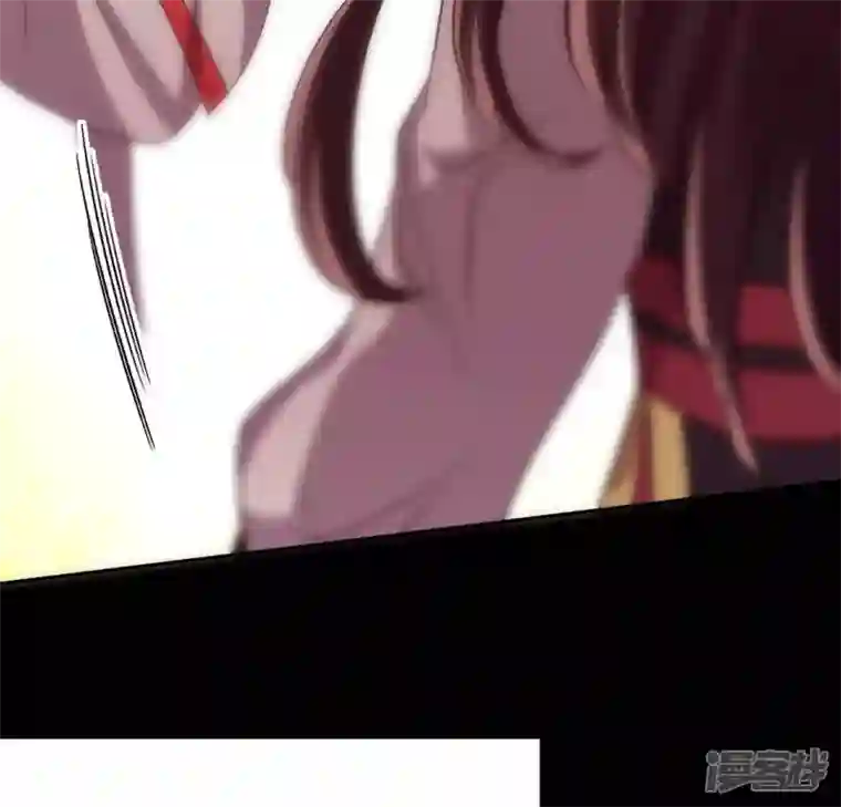 我的血族大人第111话 左手持剑怀中抱你