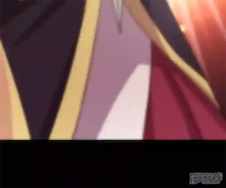 我的血族大人第111话 左手持剑怀中抱你