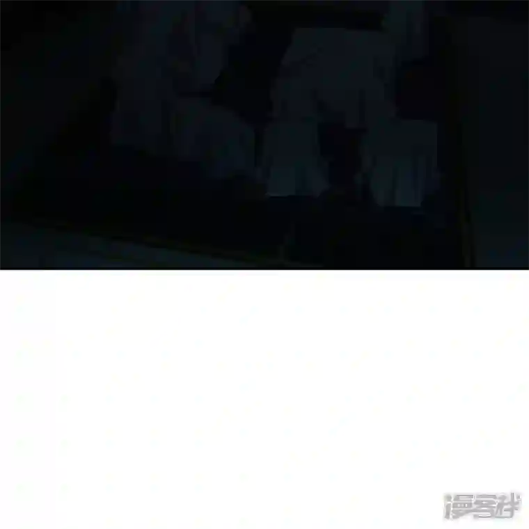 萌宝来袭：总裁爹地太难缠第16话 撞见他心跳如沸