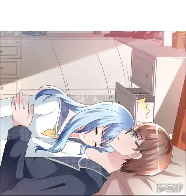 纯情学霸人设崩了第1话 女神的青睐