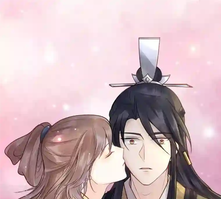 战神狂妃：凤倾天下第6话 亲一口不亏