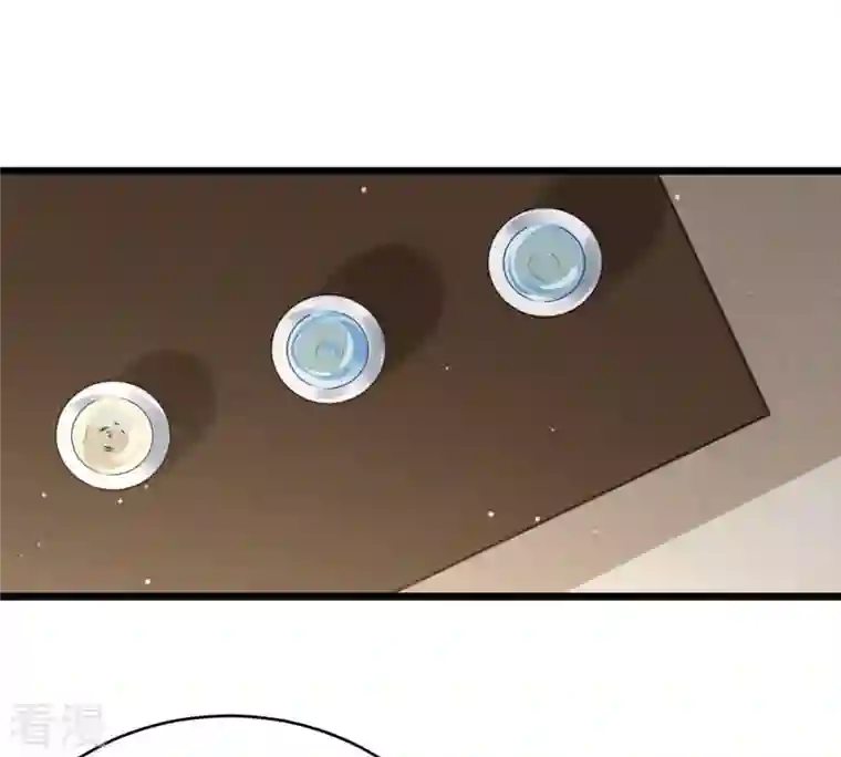 战神狂妃：凤倾天下第19话 做一次围观群众