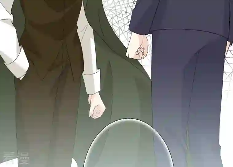 繁星坠落的食光第114话 他会认出我吗？