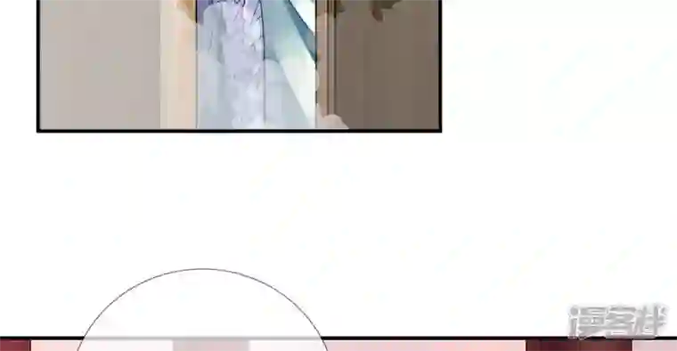 废柴女配，独揽群芳第5话 哇噢，吃个饭还有美女看