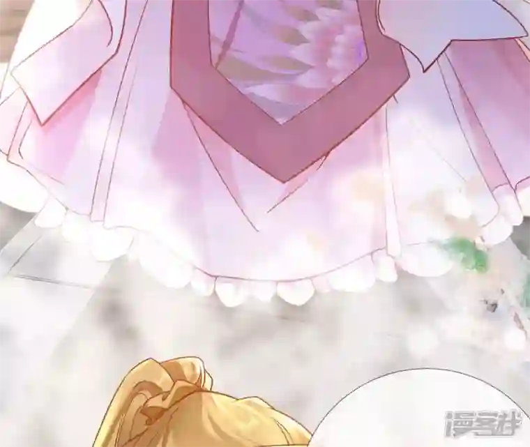 废柴女配，独揽群芳第36话 我爱女装大佬