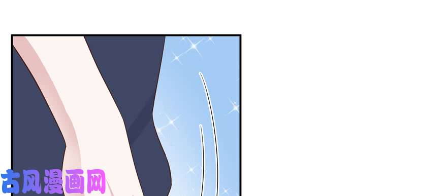 国民校草是女生第二十话 帮秦总解皮带