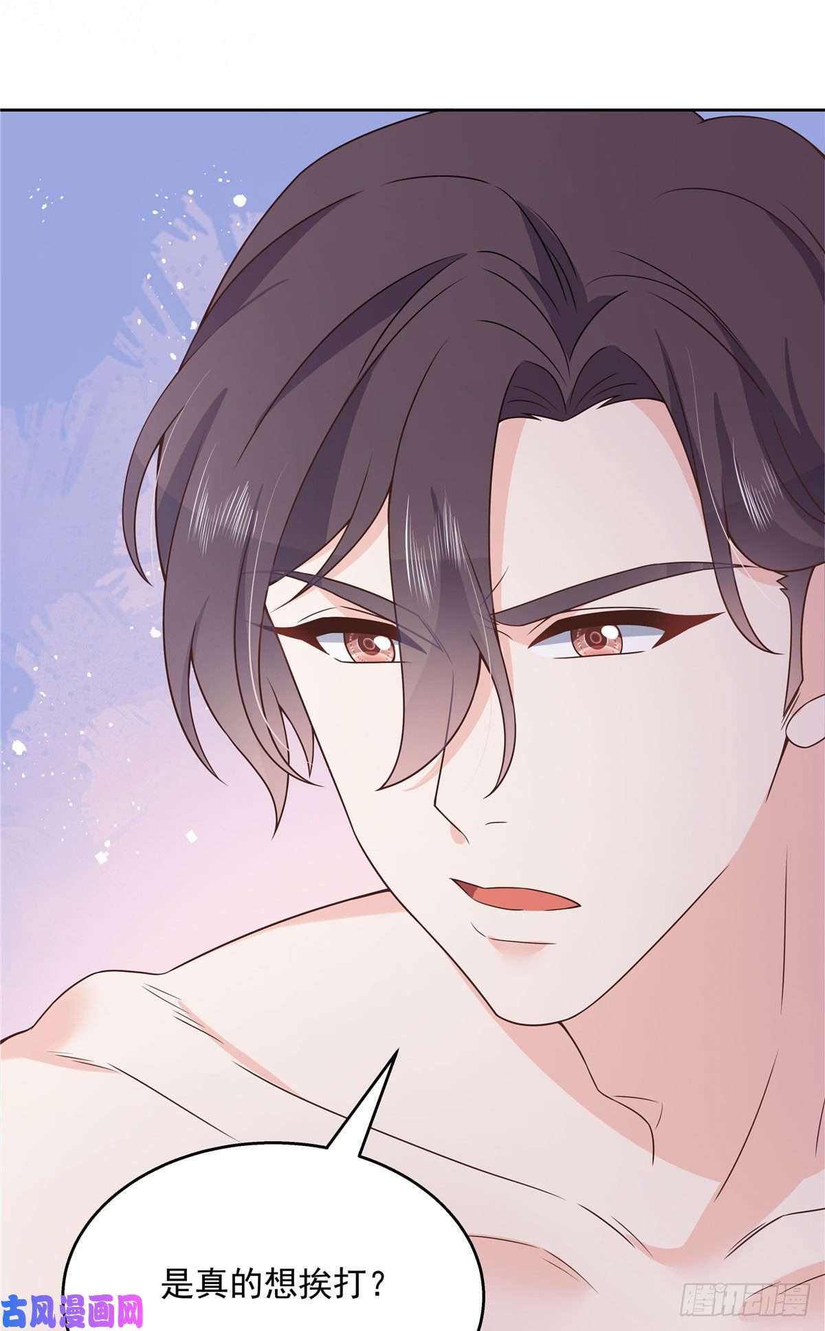 国民校草是女生第156话 亲了！是真的！