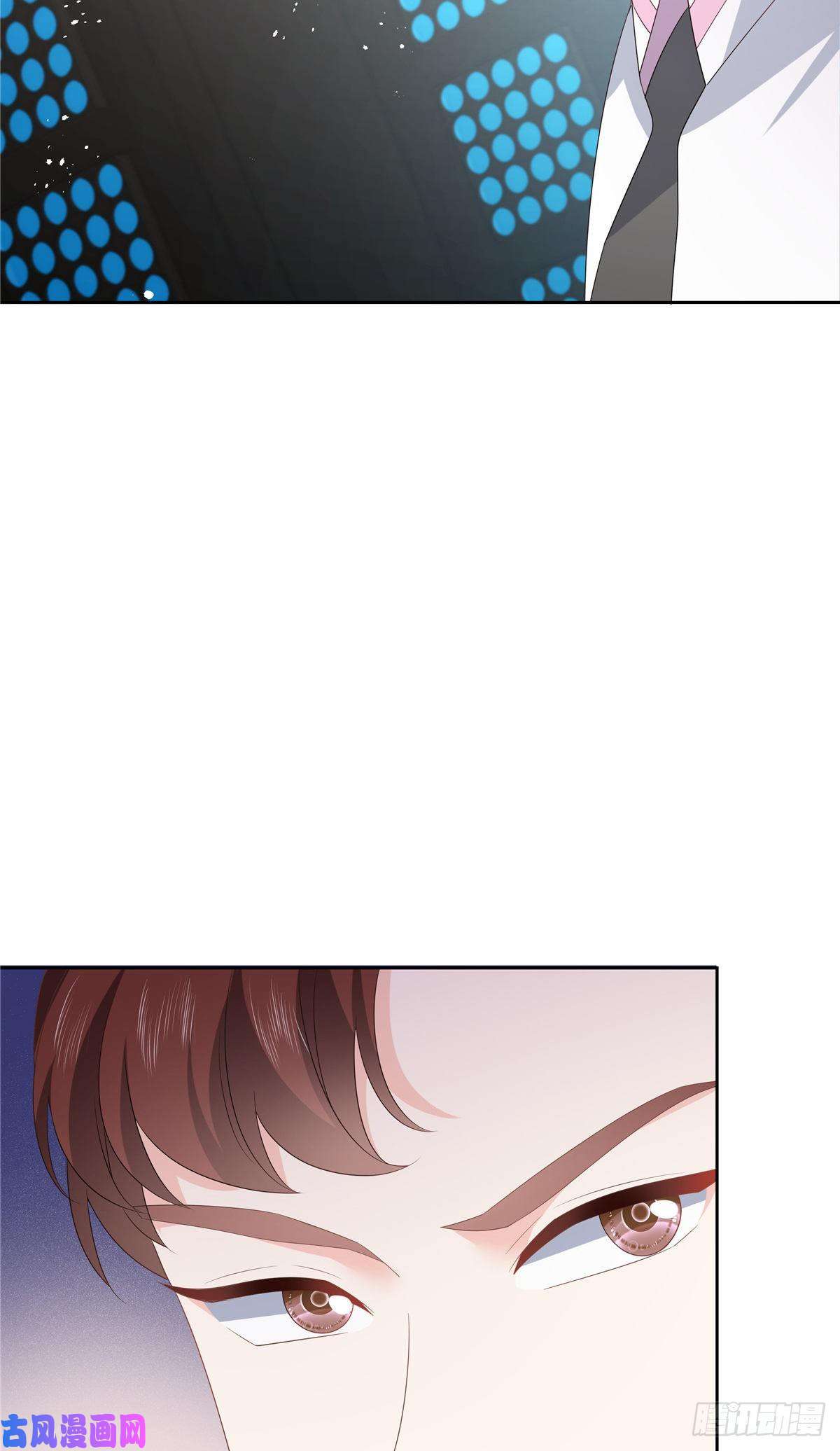 国民校草是女生第168话 护哥狂魔