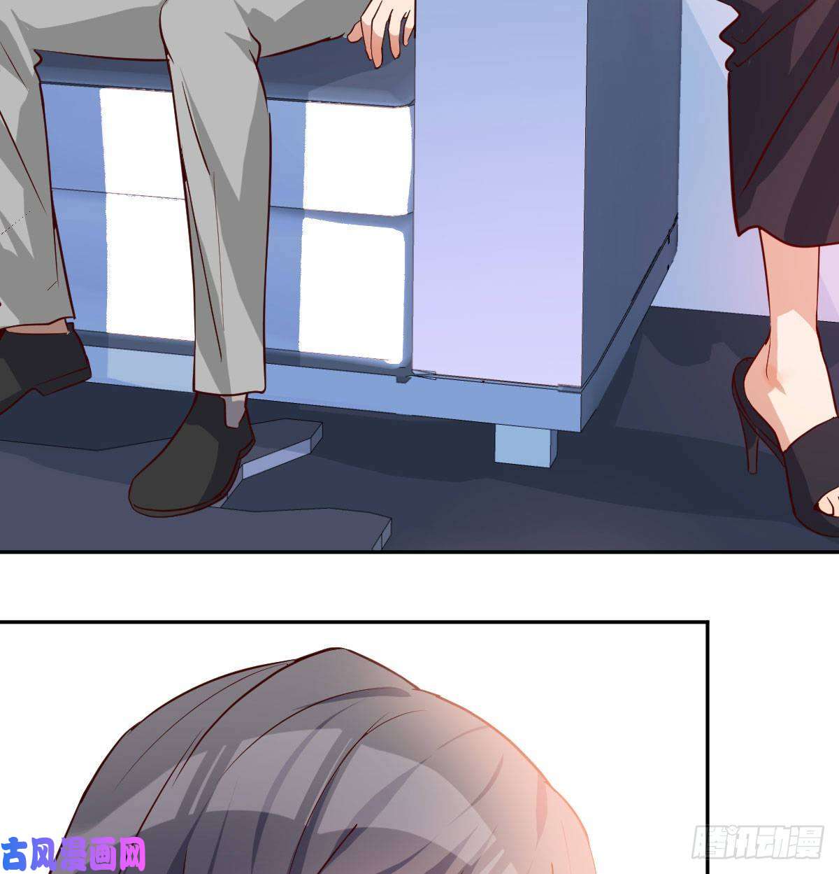 家有双生女友BOSS的压抑