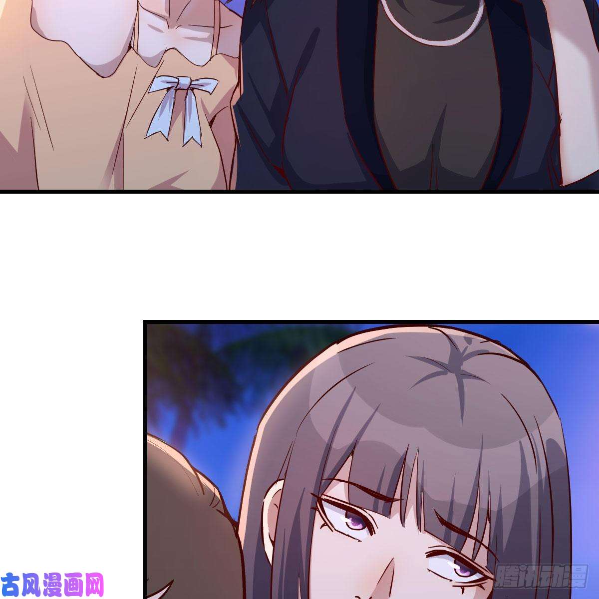 家有双生女友凑桌麻将