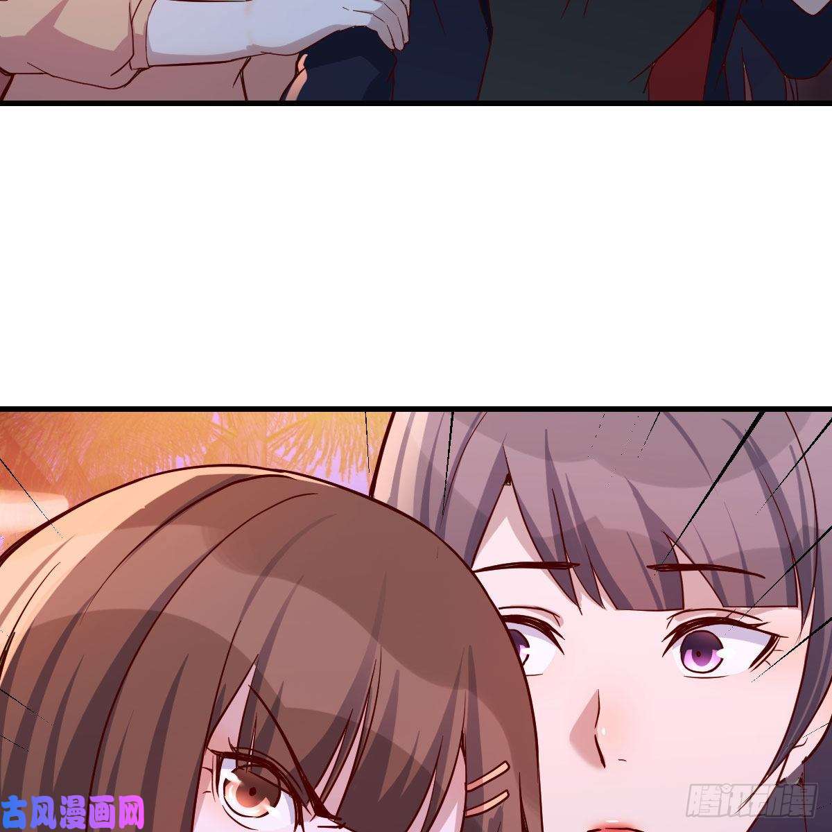 家有双生女友凑桌麻将