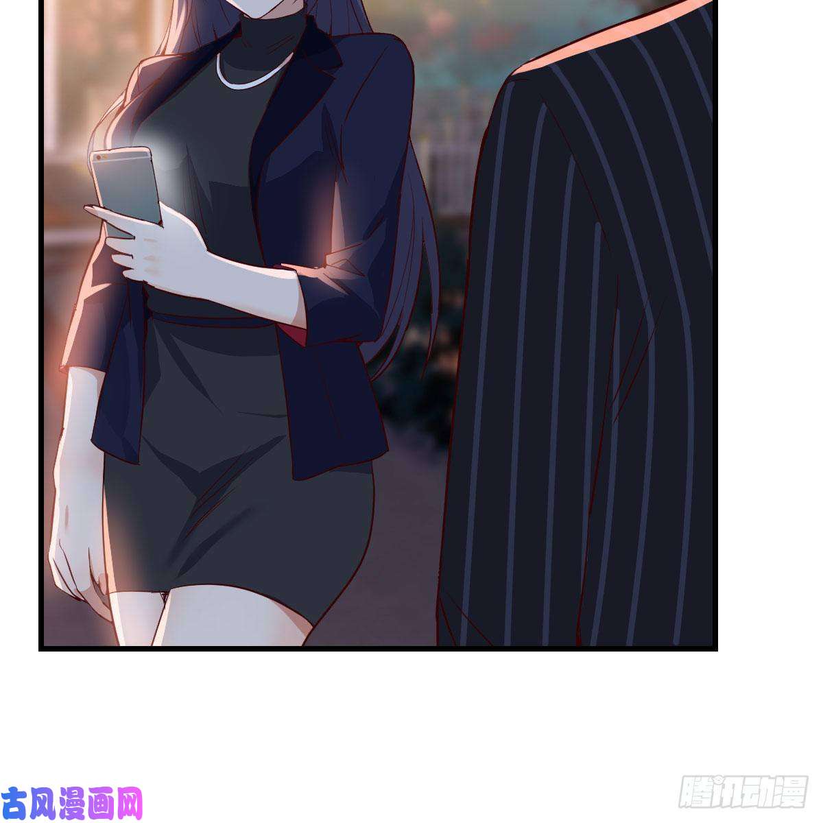 家有双生女友街头亲上了