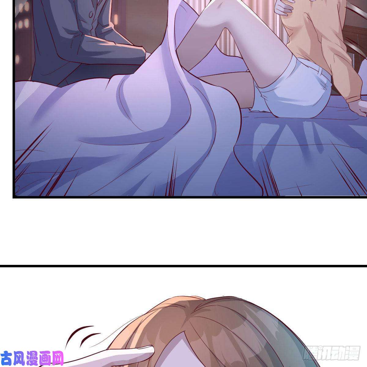 家有双生女友揉揉肚子