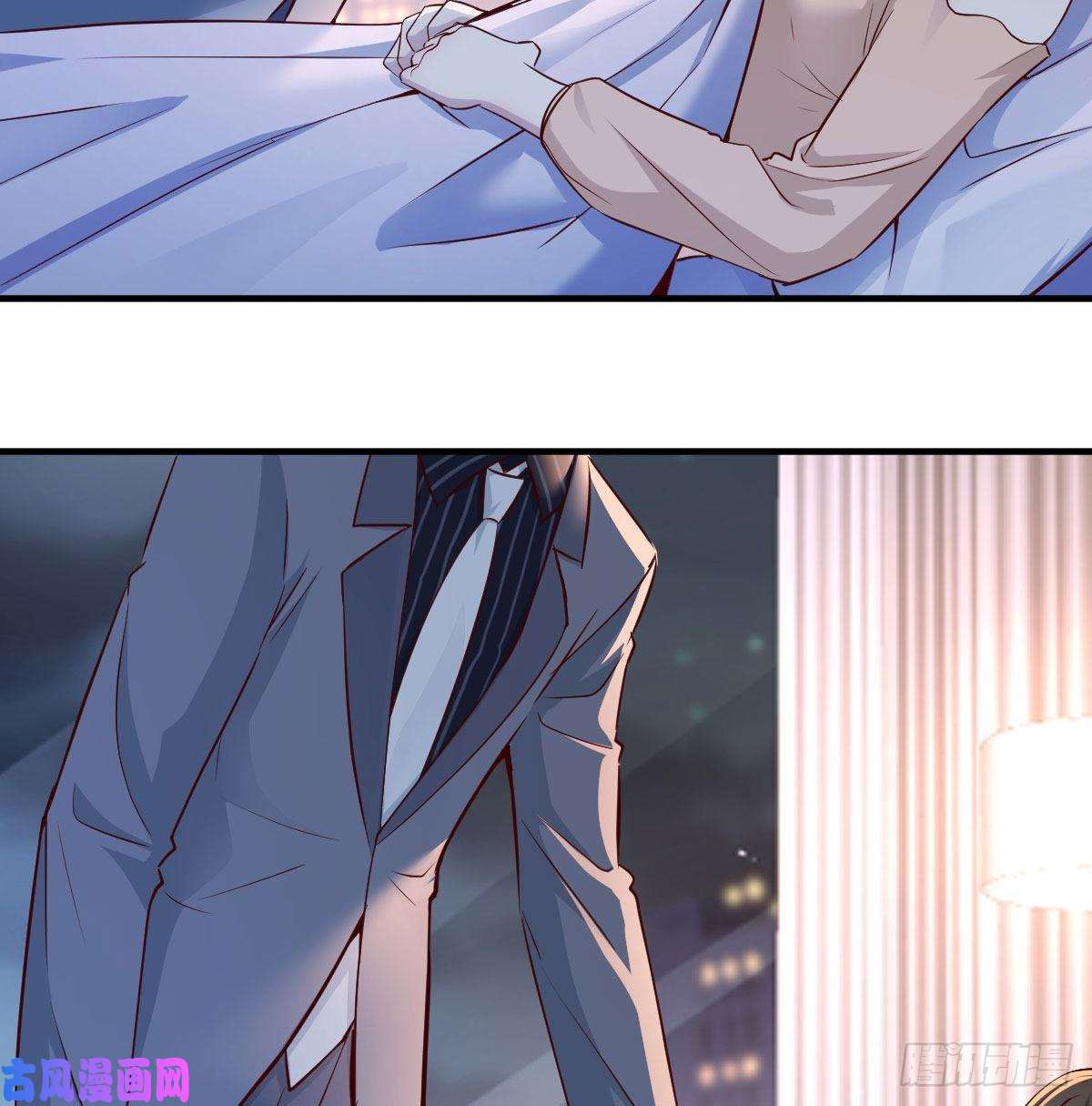 家有双生女友揉揉肚子