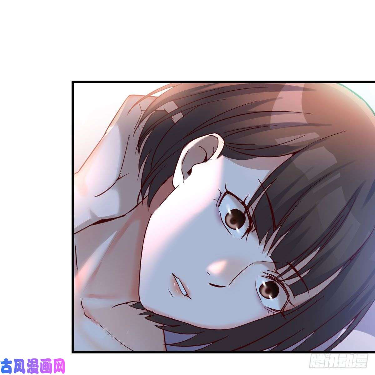 家有双生女友揉揉肚子