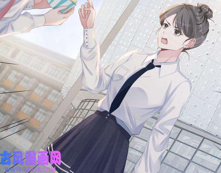 快穿女配冷静点第80话 校花还是学霸？！