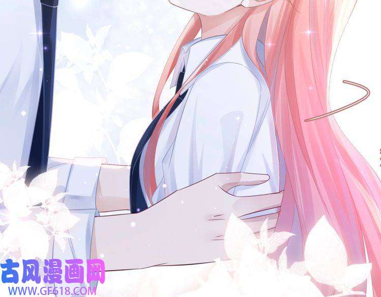 快穿女配冷静点第80话 校花还是学霸？！