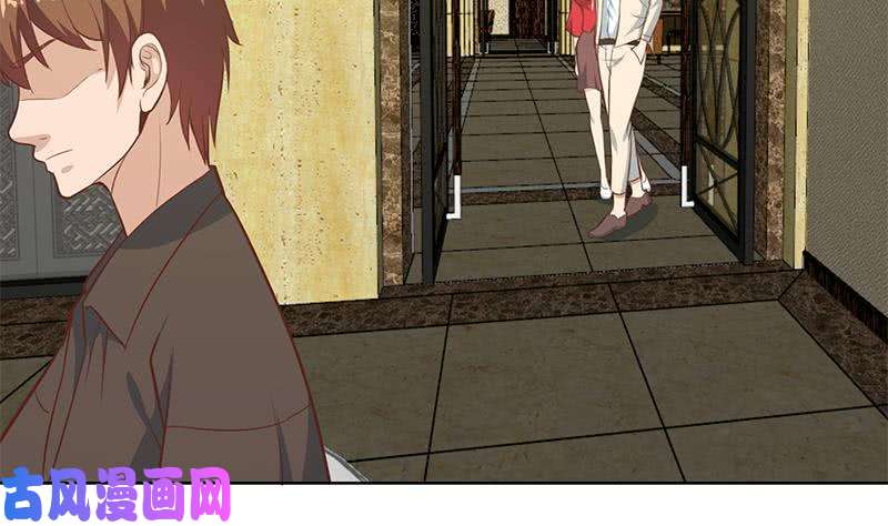 修仙归来在校园第60话 气场就能装逼