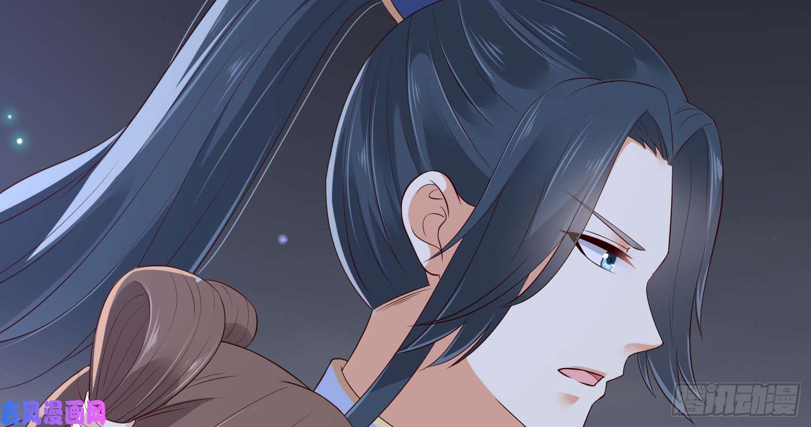 腹黑邪王宠入骨第26话 有两把刷子