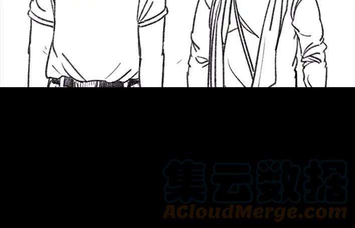 胡渣少女爬山