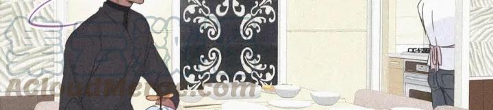 傲娇奶爸休想逃29话 乘机吃豆腐